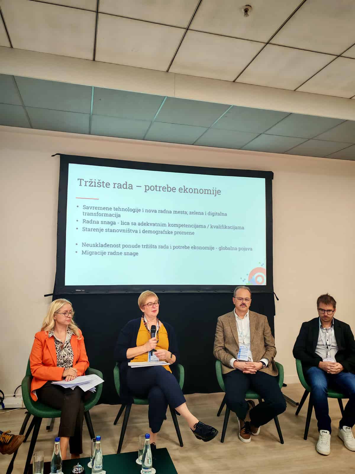 simpozijum o liftovima i pokretnim stepenicama-17