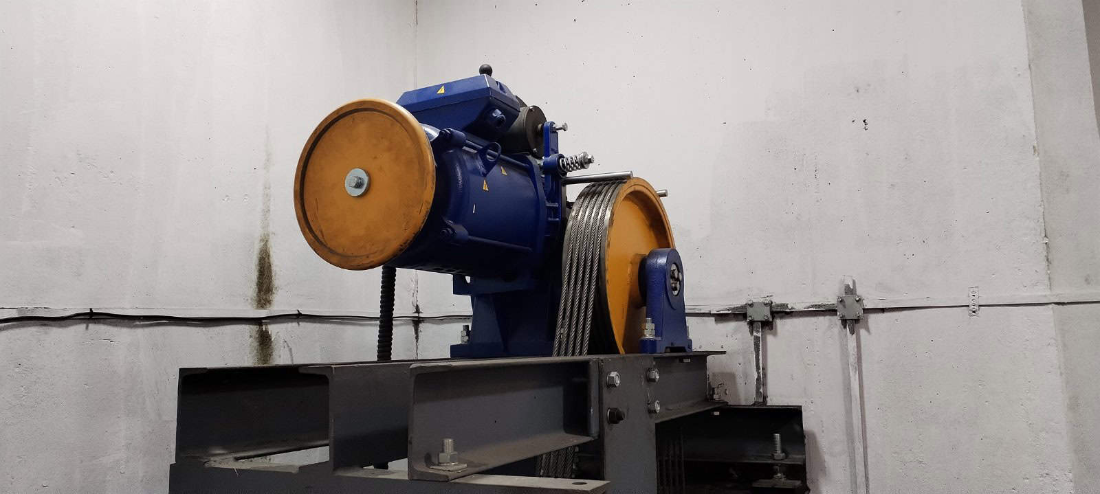 simpozijum o liftovima i pokretnim stepenicama-19