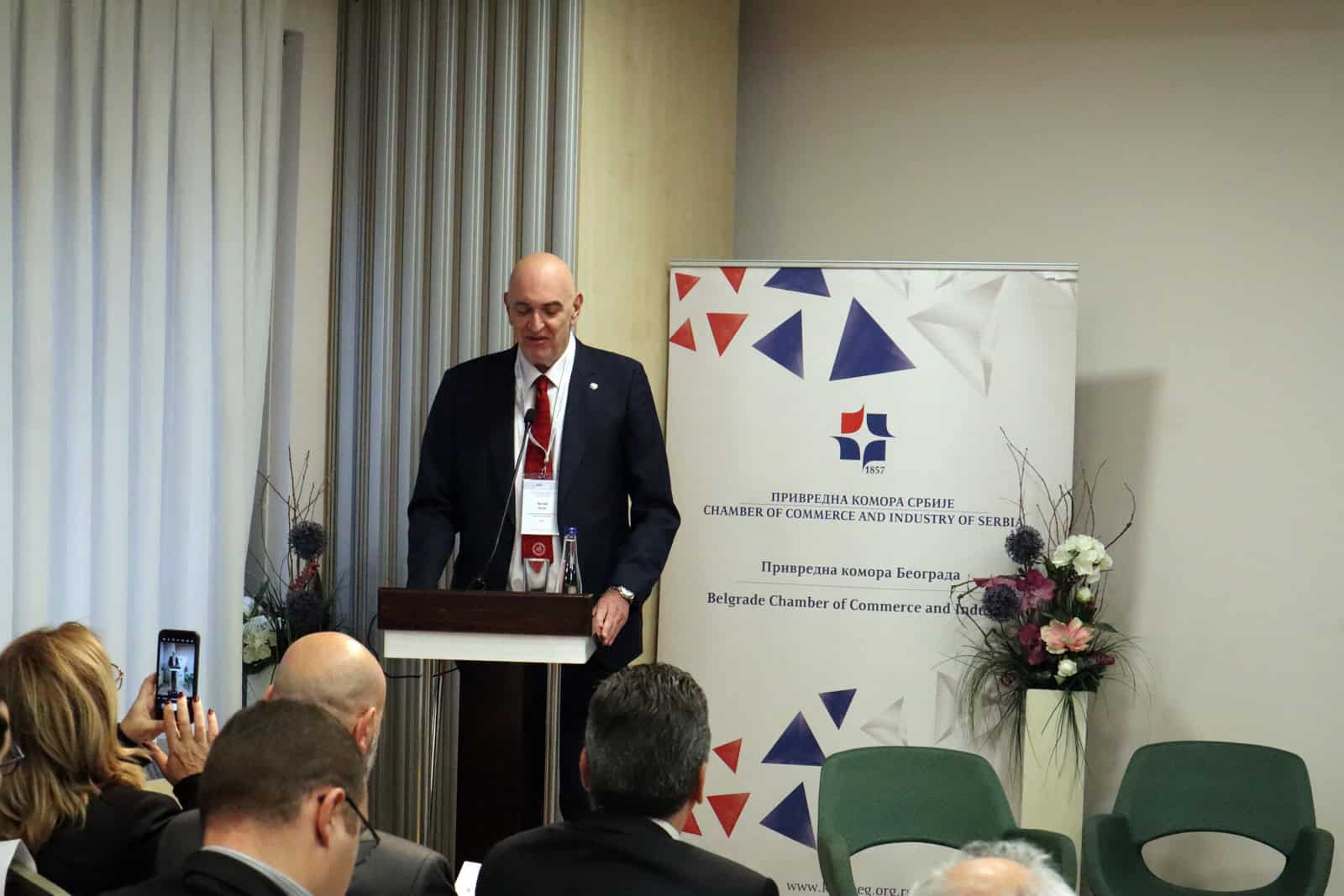 simpozijum o liftovima i pokretnim stepenicama-4